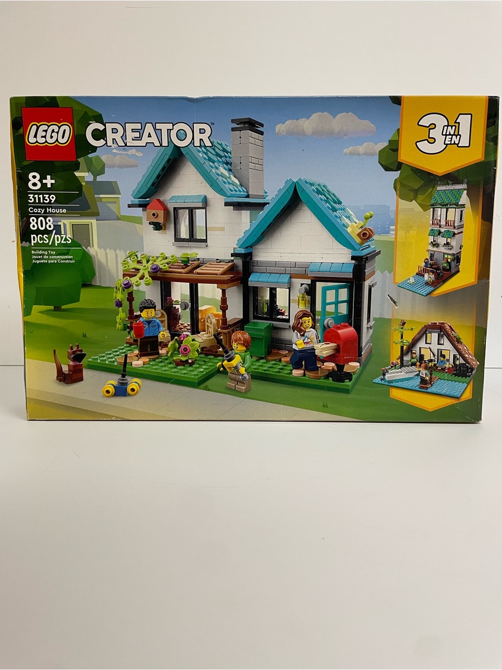 LEGO Creator 31139 Cozy House 3-in-1 808pc NEW SEALED Retire